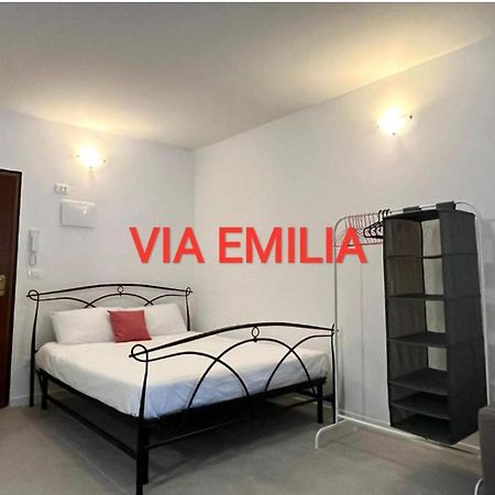 Via Agucchi & Via Emilia Apartments 볼로냐 외부 사진